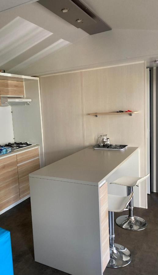 Camping 5* - Biscarosse Lac - Mobilhome 2 Chambres - 4 Personnes Biscarrosse Luaran gambar